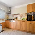 Apartament With Parking Space Banjol, Rab - 14134