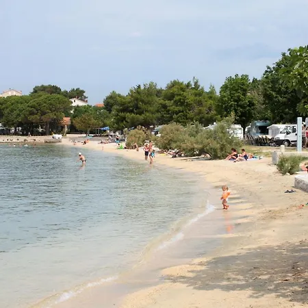With Parking Space Banjol, Rab - 14134 Apartament