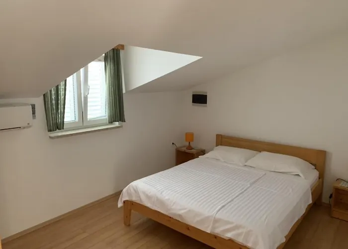 With Parking Space Banjol, Rab - 14134 *