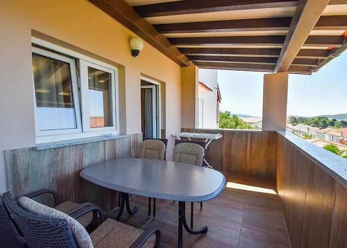 With Parking Space Banjol, Rab - 14134 شقة Banjol